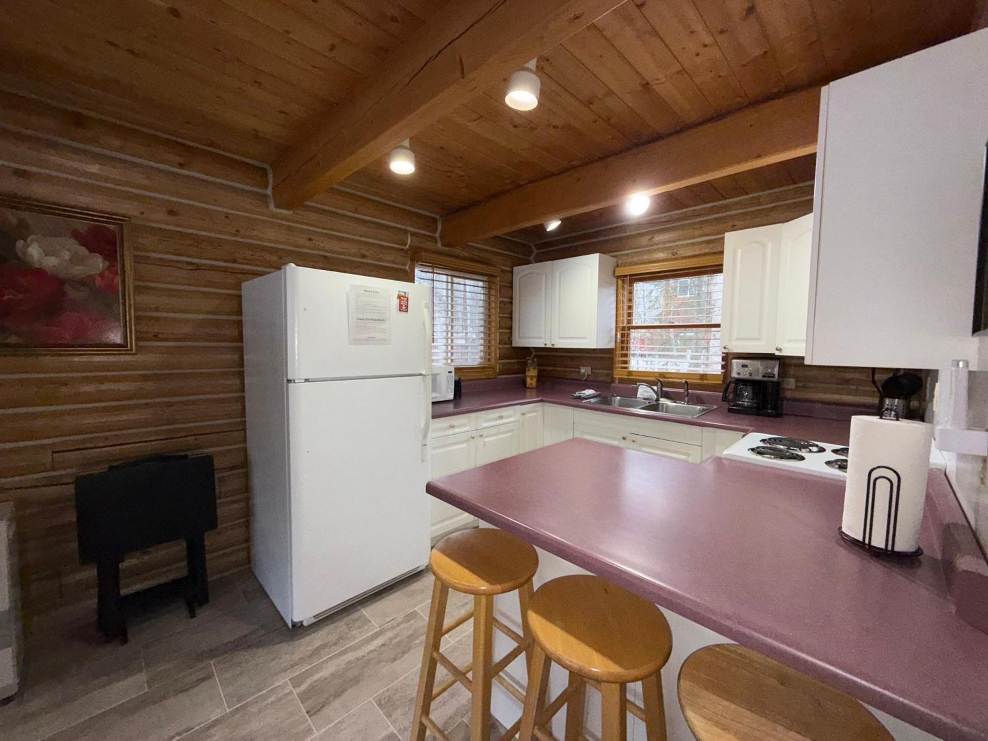 Talkeetna Log Cabin With Hot Tub Unit 2 Exteriör bild