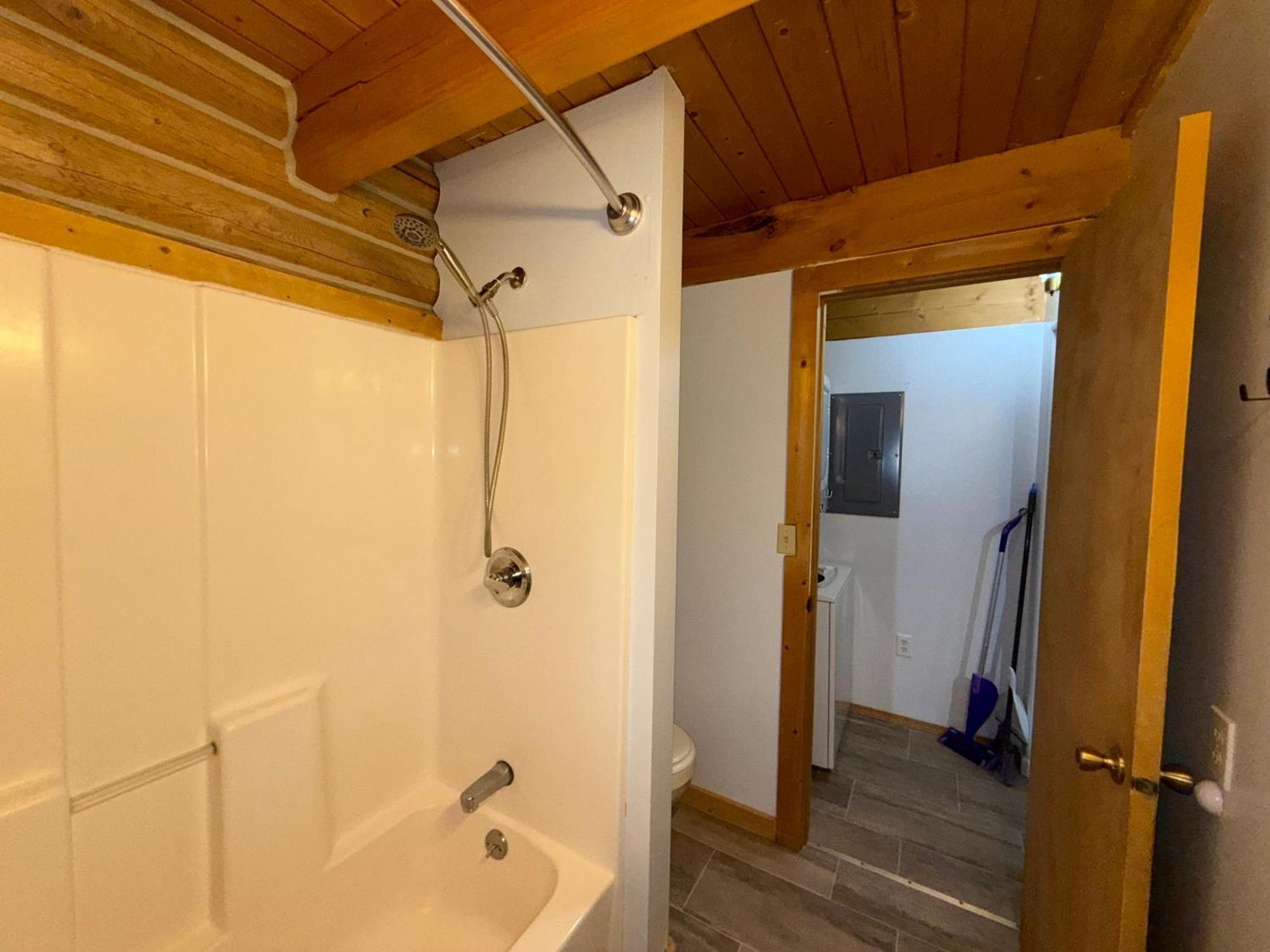 Talkeetna Log Cabin With Hot Tub Unit 2 Exteriör bild